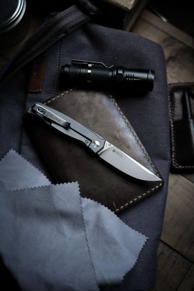 Ніж складаний кишеньковий Ruike M661-TZ, (7.4 см) steel 154СМ / G10 чорний 63335 фото
